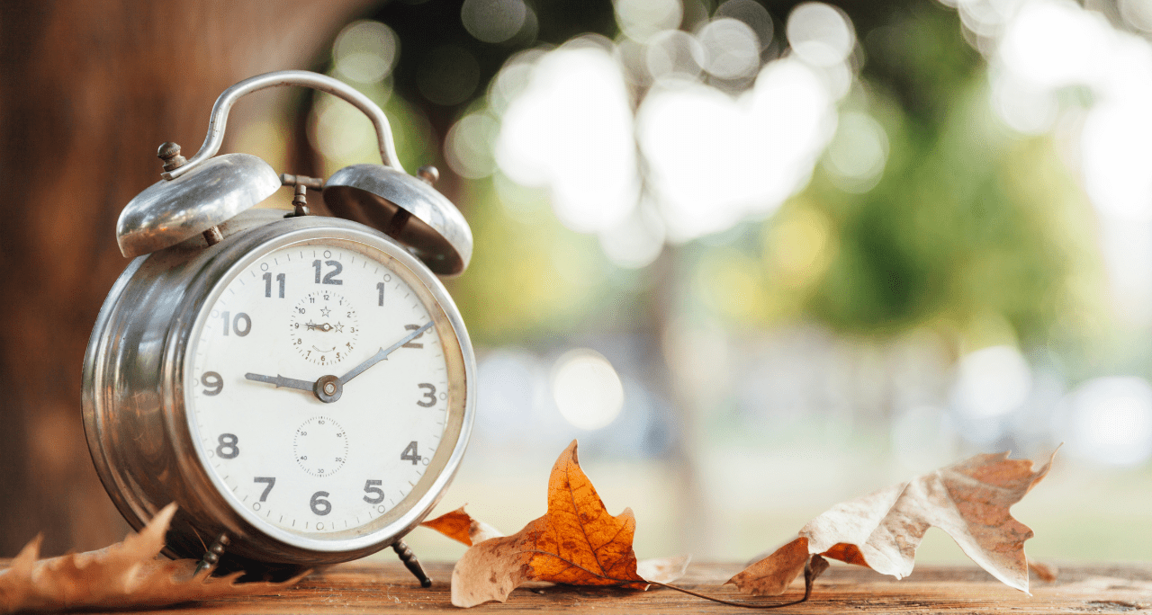 Five Ways to Master Your Sleep Cycle Even in Daylight Saving Time - NextEvo Naturals